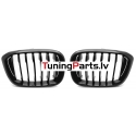 BMW X3 G01 (17-21), X4 G02 (18-21) priekšējās restes melnas/glancētas