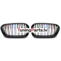 BMW F20/F21 (15-18) priekšējās restes melnas/glancētas dubultās 3 krāsu