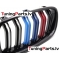 BMW F30/F31 (11-18) priekšējās restes melnas/glancētas dubultās 3 krāsu BMW F30/F31 (11-18) priekšējās restes melnas/glancētas dubultās 3 krāsu