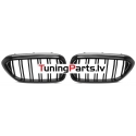BMW G30/G31 (17-20) priekšējās restes melnas/glancētas dubultās