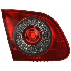 VW Passat B6 (05-10) sedana, aizmugures lukturis vidus kreisā puse