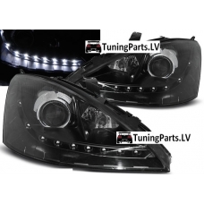 Ford Focus (98-01) priekšējie LED Dayline lukturi, melni