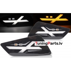 VESPA GTS / GTV 300cc priekšējie LED pagriezienu lukturi + gabarītu lukturi, melni/glancēti