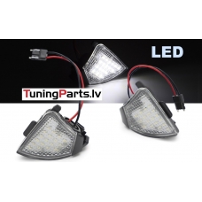VW Eos (05-11), Golf 5 (03-09), Golf 5 Plus (05-11), Golf 6 Variant (09-13), Jetta (05-11), Passat B6 (05-10), Passat CC (08-12), Sharan (11-16) LED gaisma spogulī